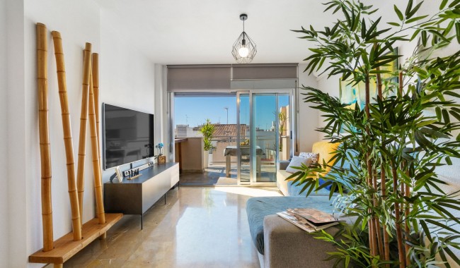 Apartment - Resale - Torrevieja - Centro
