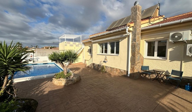 Begagnad - Villa - Ciudad Quesada/Rojales - Ciudad Quesada