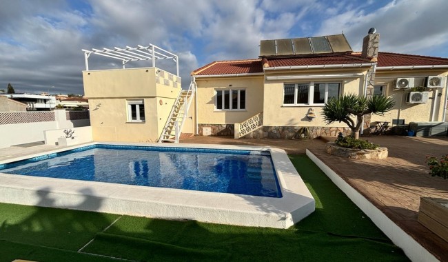 Begagnad - Villa - Ciudad Quesada/Rojales - Ciudad Quesada