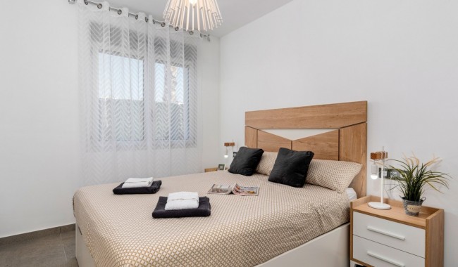 Begagnad - Villa - Guardamar - El Raso