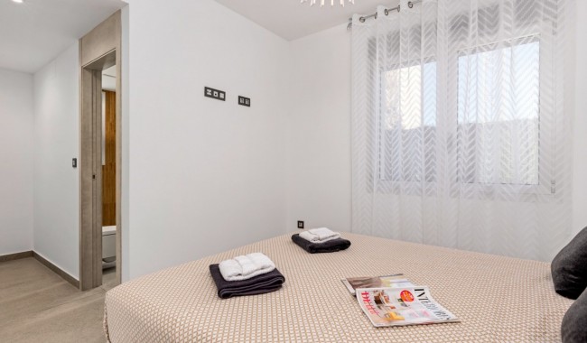 Begagnad - Villa - Guardamar - El Raso