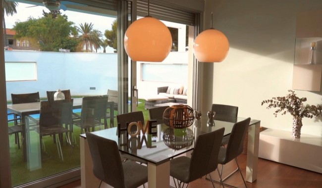 Begagnad - Villa - Orihuela Costa - Mil Palmeras