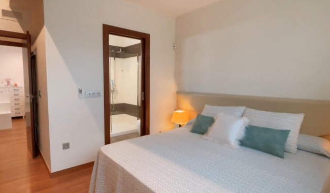 Begagnad - Villa - Orihuela Costa - Mil Palmeras