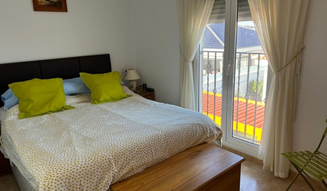 Begagnad - Villa - Daya Nueva