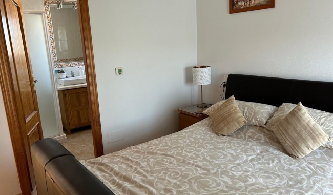 Begagnad - Villa - Daya Nueva