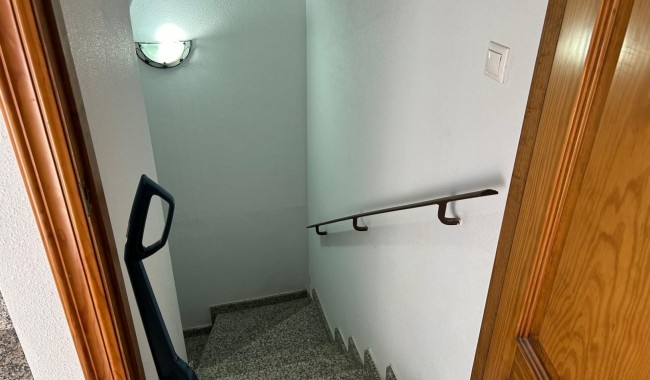 Begagnad - Villa - Daya Nueva