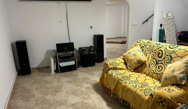 Begagnad - Villa - Daya Nueva