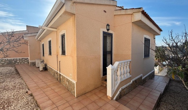 Begagnad - Villa - Ciudad Quesada/Rojales - La Marquesa Golf