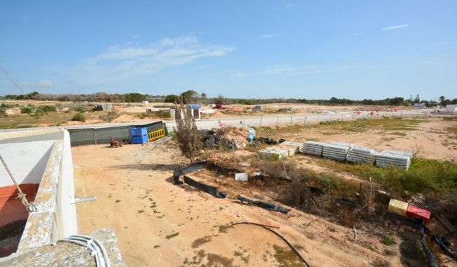 Begagnad - Villa - Guardamar - CAMPO