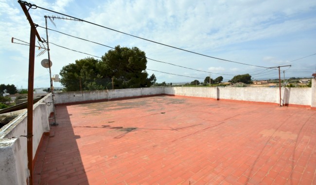 Begagnad - Villa - Guardamar - CAMPO