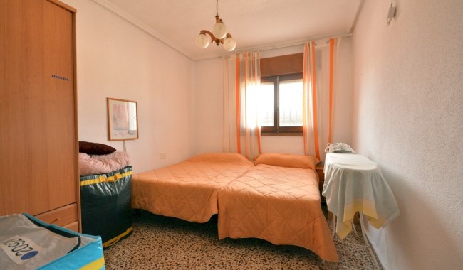 Begagnad - Villa - Guardamar - CAMPO
