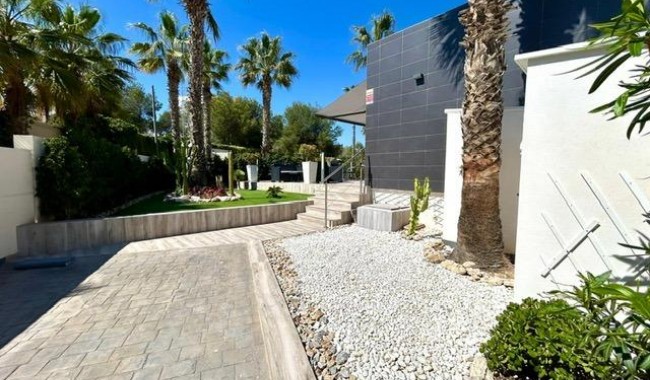 Begagnad - Vertikalt delad - Orihuela Costa - Villamartín-Las Filipinas