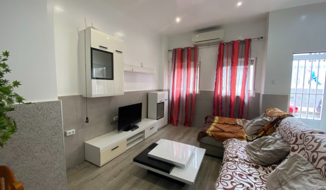 Apartamento - Segunda mano - Torrevieja - Torrevieja