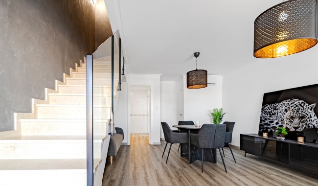 Resale - Townhouse - Torrevieja - Los Balcones