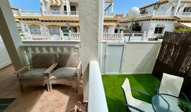 Segunda mano - Adosado - Orihuela - Urbanización Perla del Mar