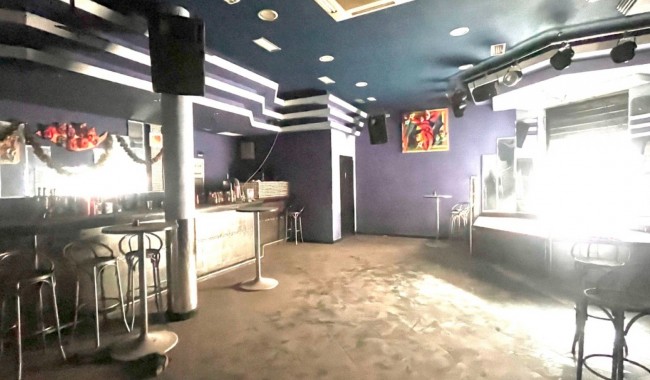 Sprzedaż - Lokal biznesowy - Torrevieja - Playa del Cura