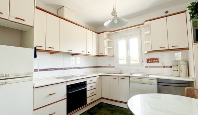 Brukt - Villa - Orihuela Costa - La Zenia