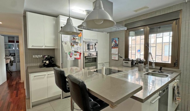 Sprzedaż - Apartament - Torrevieja - Playa del Cura