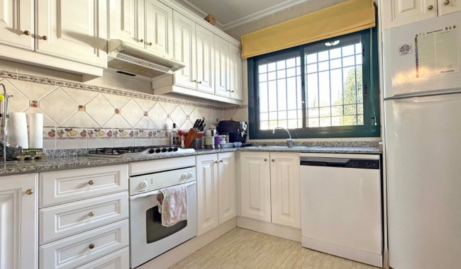 Sprzedaż - Apartament - Orihuela costa - Lomas de Campoamor
