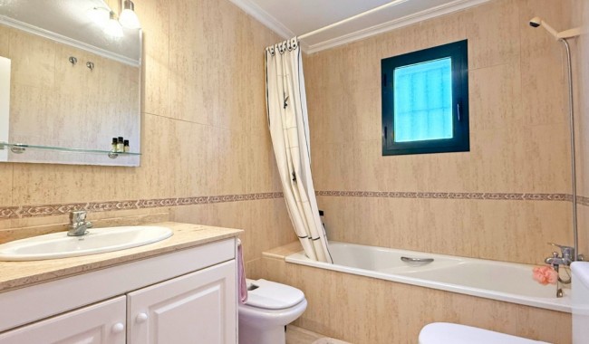 Sprzedaż - Apartament - Orihuela costa - Lomas de Campoamor