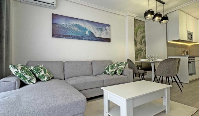 Sprzedaż - Apartament - Torrevieja