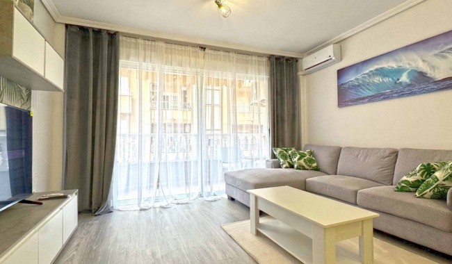 Sprzedaż - Apartament - Torrevieja
