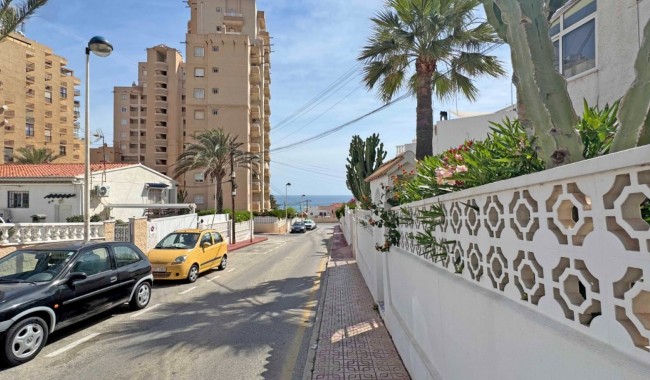 Sprzedaż - Apartament - Torrevieja - La Mata