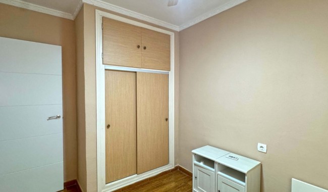 Sprzedaż - Apartament - Torrevieja - La Mata
