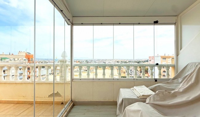 Sprzedaż - Apartament - Torrevieja