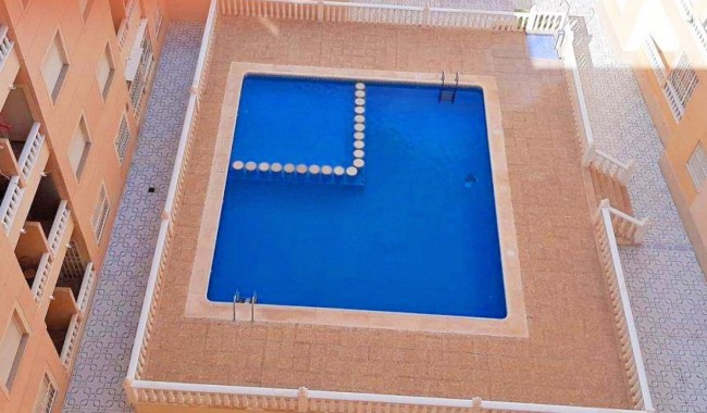 Sprzedaż - Apartament - Torrevieja