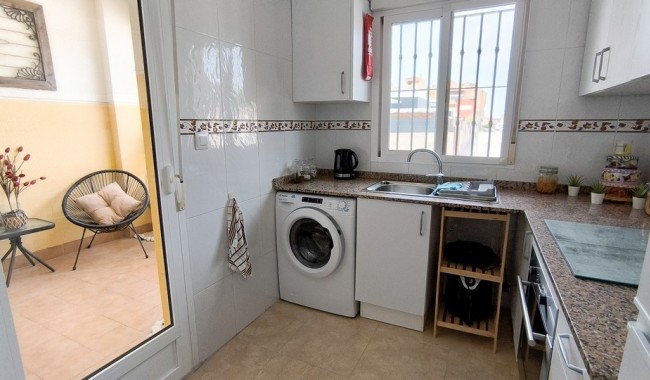 Resale - Apartment - Formentera del Segura