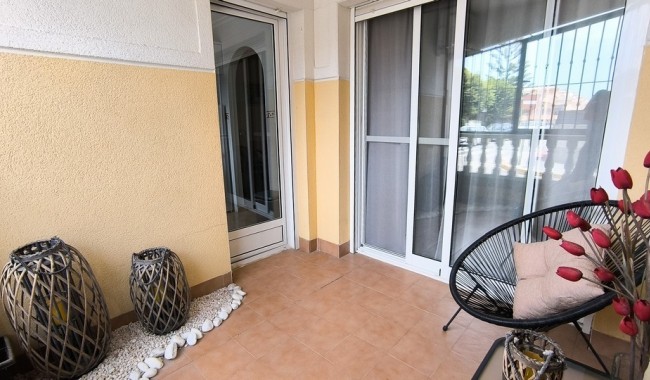 Resale - Apartment - Formentera del Segura