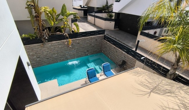 Resale - Villa - Benijófar