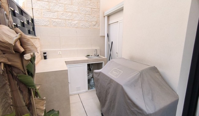Resale - Villa - Benijófar