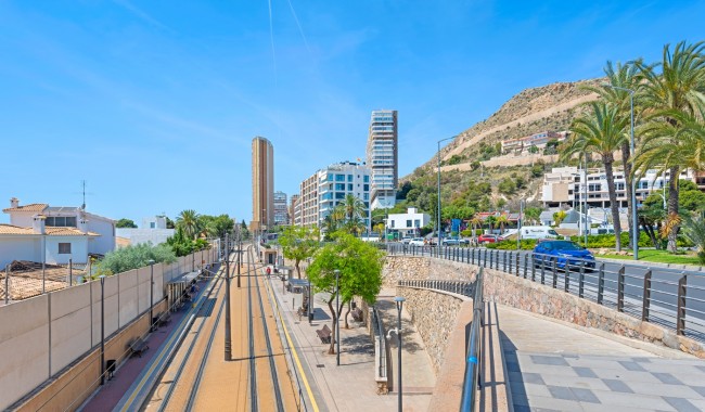 Sprzedaż - Apartament - Alicante