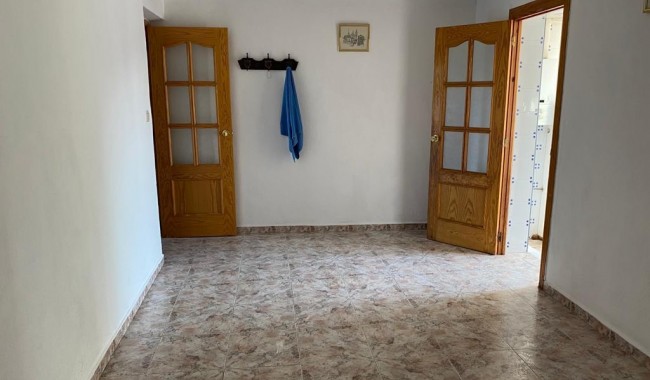 Resale - Villa - Catral