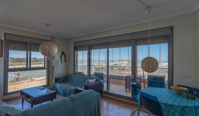 Sprzedaż - Apartament - Guardamar - Puerto Deportivo