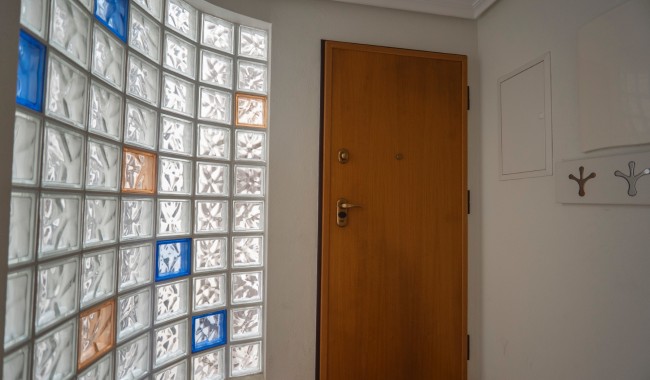 Sprzedaż - Apartament - Guardamar - Puerto Deportivo