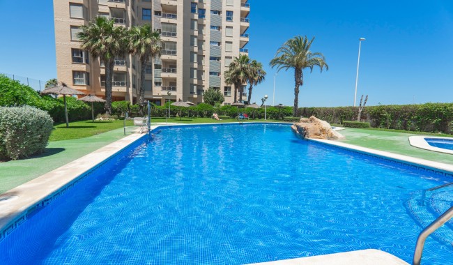 Sprzedaż - Apartament - Guardamar - Puerto Deportivo