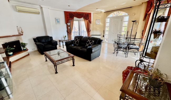 Segunda mano - Villa - Benferri