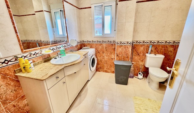 Segunda mano - Villa - Benferri