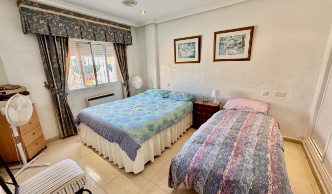 Segunda mano - Villa - Benferri