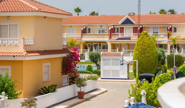 Sprzedaż - Kamienica - Ciudad Quesada - Doña pepa