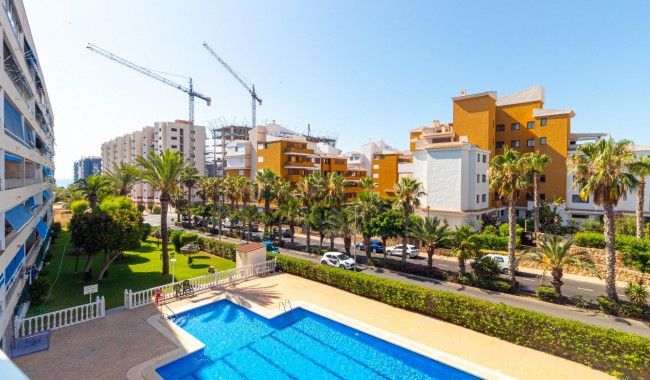Sprzedaż - Apartament - Torrevieja - Punta prima