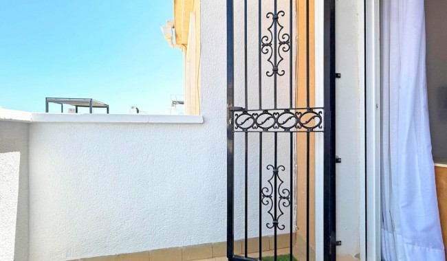 Sprzedaż - Kamienica - Orihuela costa - Villamartín