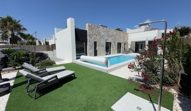 Segunda mano - Chalet - Algorfa - La Finca golf