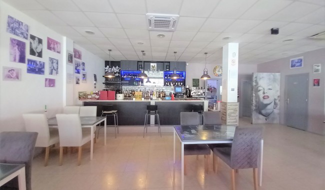 Segunda mano - Local comercial - Guardamar - Guardamar del Segura