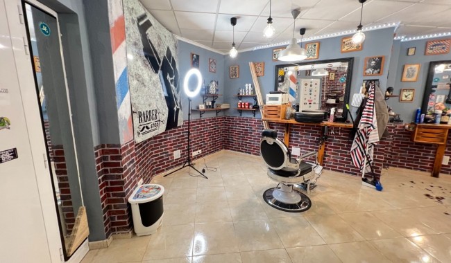 Sprzedaż - Lokal biznesowy - Guardamar - Centro