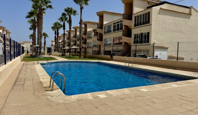 Sprzedaż - Apartament - Torrevieja - Los Altos