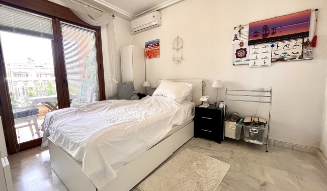 Segunda mano - Apartamento - Orihuela Costa - Villamartín